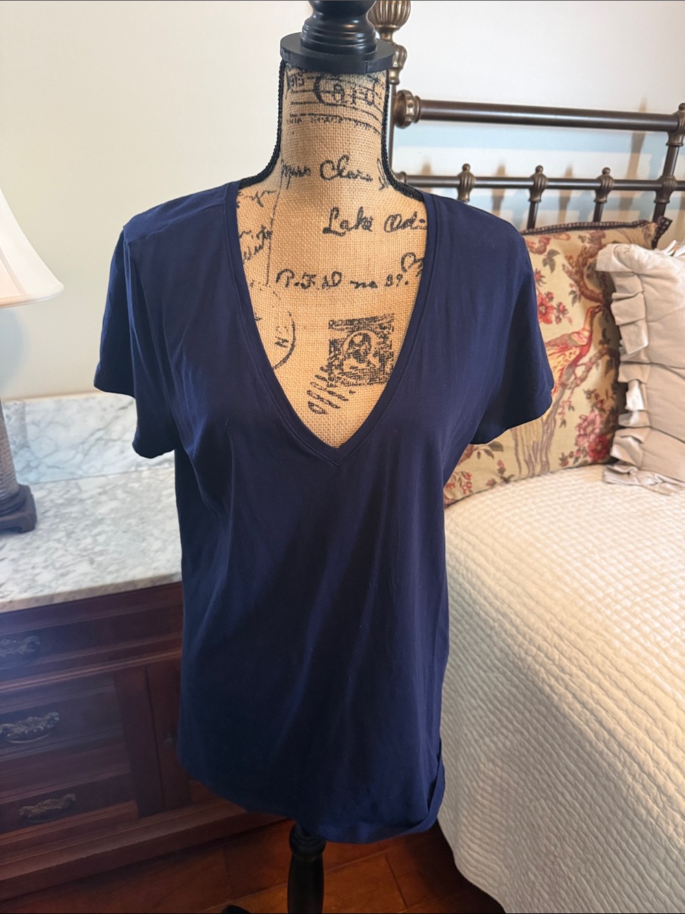Lilly Pulitzer Women's Deep V-Neck Tee - Navy